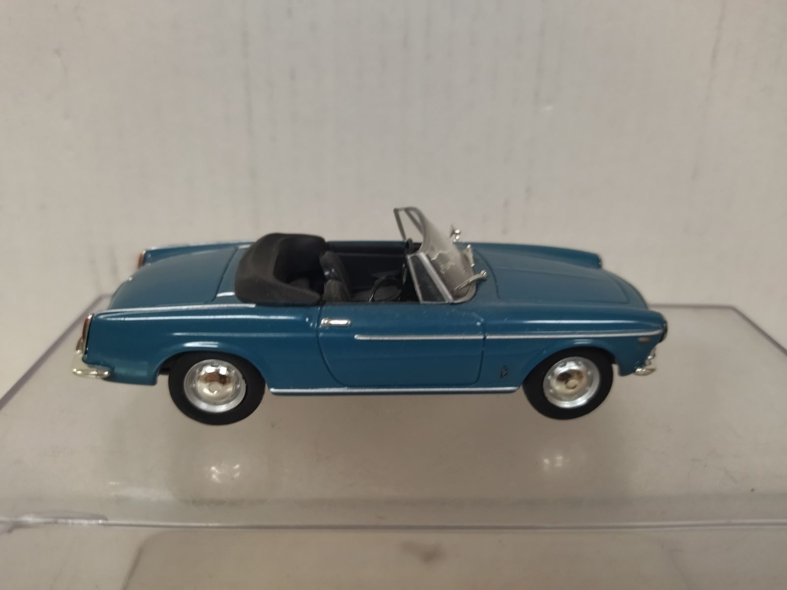 1966 Fiat 1500 Pininfarina Cabriolet Project | Bring a Trailer