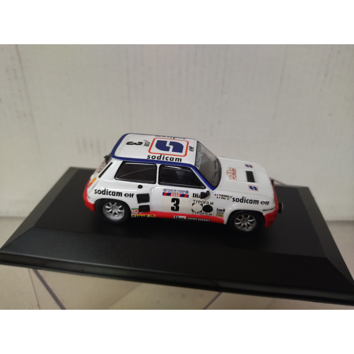Renault 5 Turbo Sodicam Therier Universal Hobbies 1/18 Tour Auto 1982