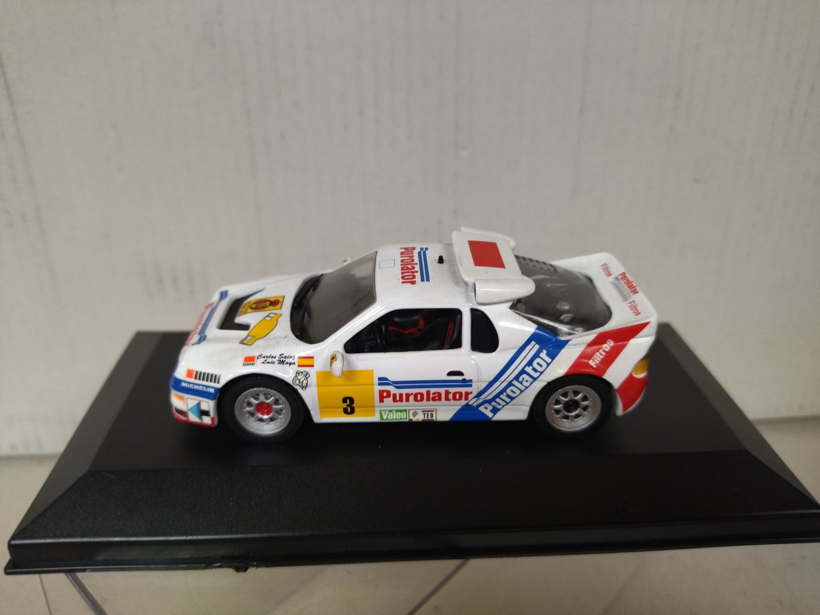 LL1458 Altaya 1/43 Ford RS200 Campeonato nacional de rallies