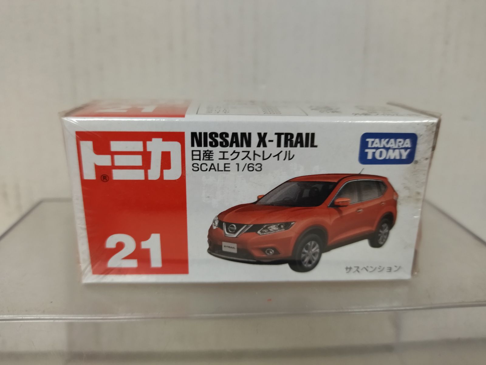 tomyanx nissan-x-trail-red-163apx-164-