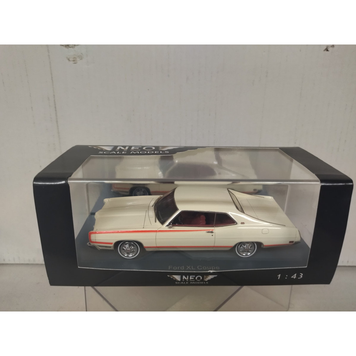 FORD XL COUPE 1:43 NEO SCALE MODELS - BCN STOCK CARS