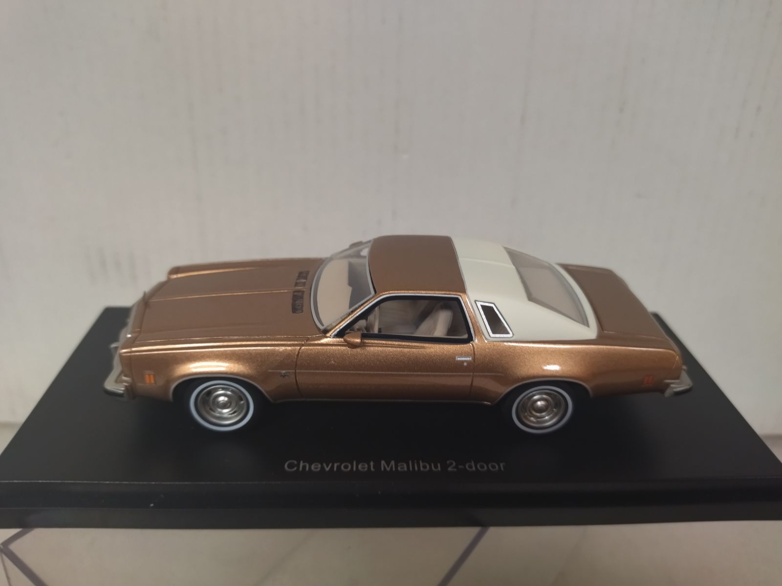 Neoネオ/'74 Chevyシボレー Malibuマリブ 2door 1/43 NEO 47186 Chevrolet Malibu 2-Doors 1974 (Metallic blue) 1/43