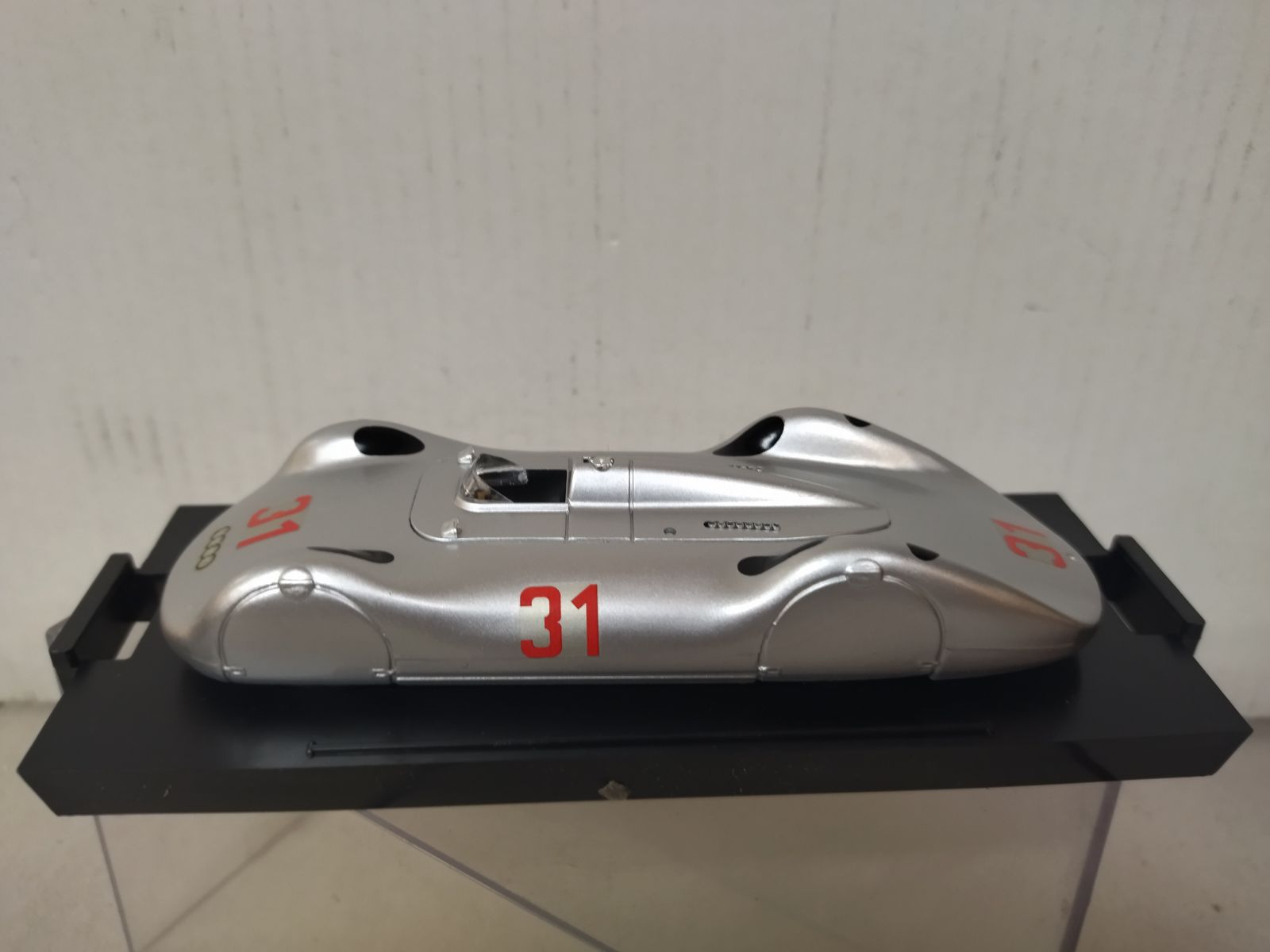 AUTO UNION TYPE C 1937 STREAMLINE AVUSRENNEN ROSEMEYER 1:43 BRUMM 