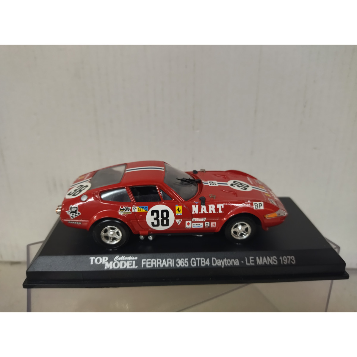 Décalcomanies Ferrari 365 GTB4 Daytona Le Mans 73 NART - échelle 1/43 - Top Model Italie