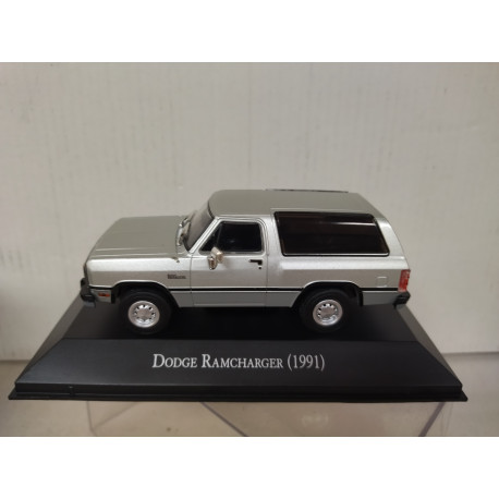DODGE RAMCHARGER 1991 MEMORABLES MEXICO 1:43 DeAGOSTINI IXO