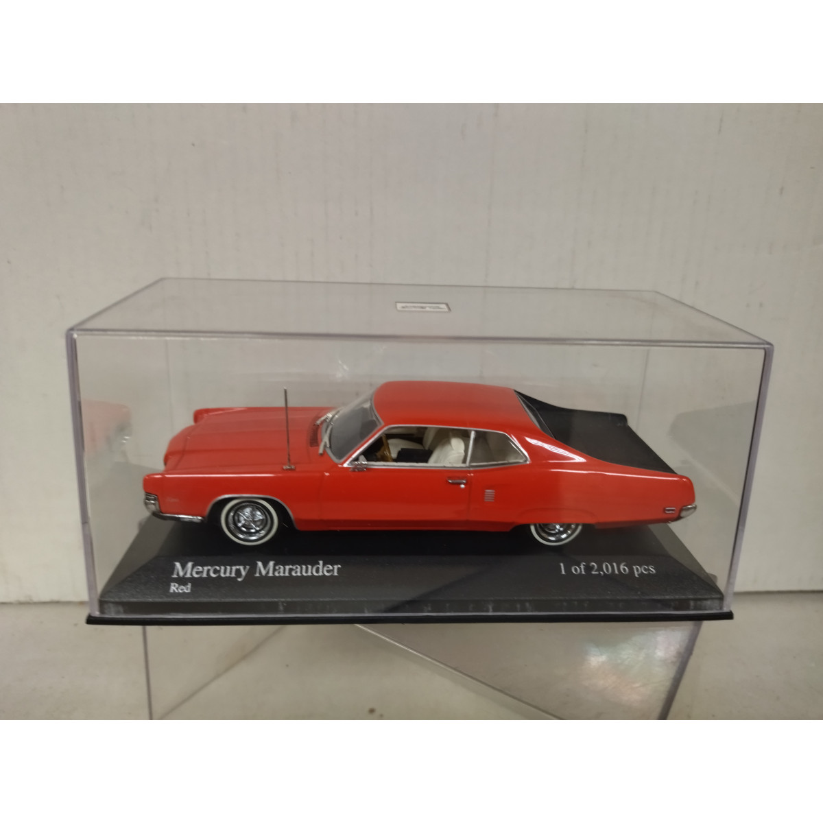 MINICHAMPS 1/43 Mercury Marauder Hardtop Coupe 1969 red