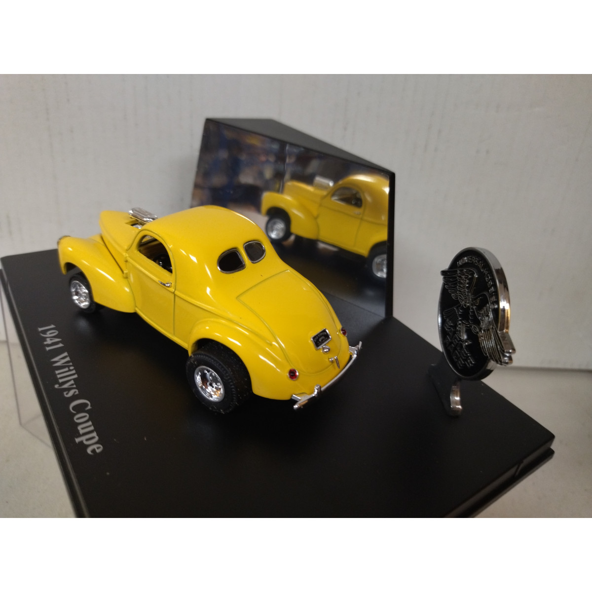 eagle 1/43 1941 Willys Coupe ウィリーズ・クーペ s-l400.jpg