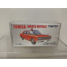 NISSAN CEDRIC FIRE 1:64 TOMICA LIMITED VINTAGE LV-96A