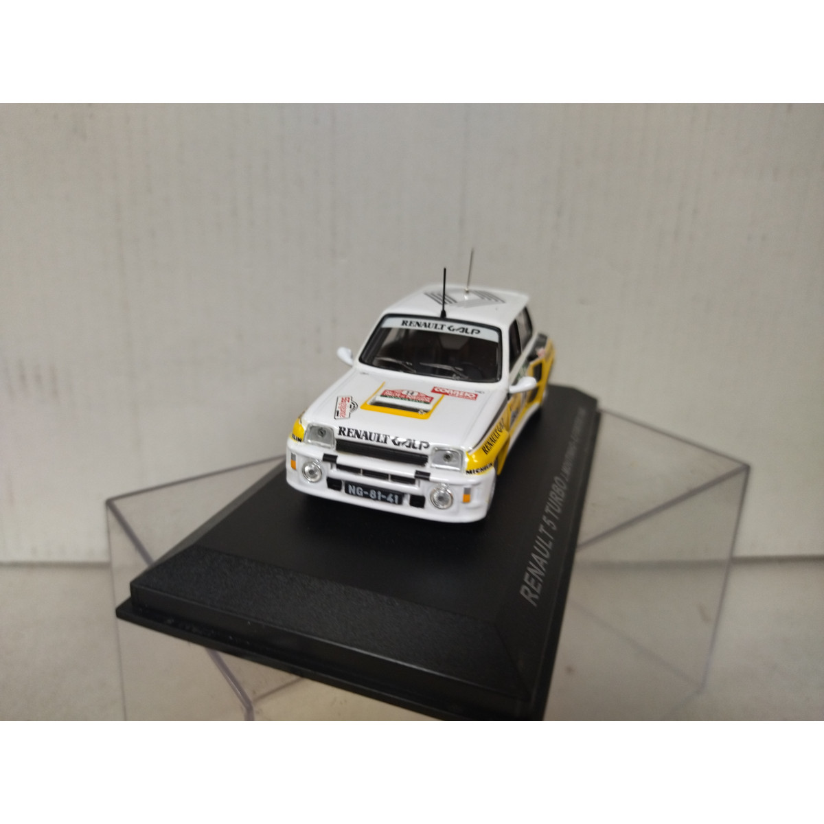 Renault 5 Turbo Rallye Du Portugal 1986 – Miniature 1/43 Universal Hobbies