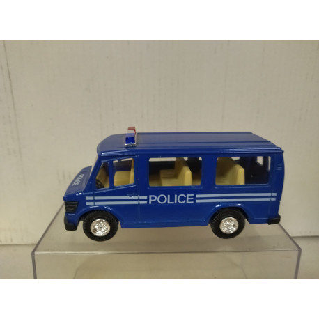 MERCEDES-BENZ 207D (NOT LICENCE) POLICE 1:43 DIECAST UNBRANDED NO BOX