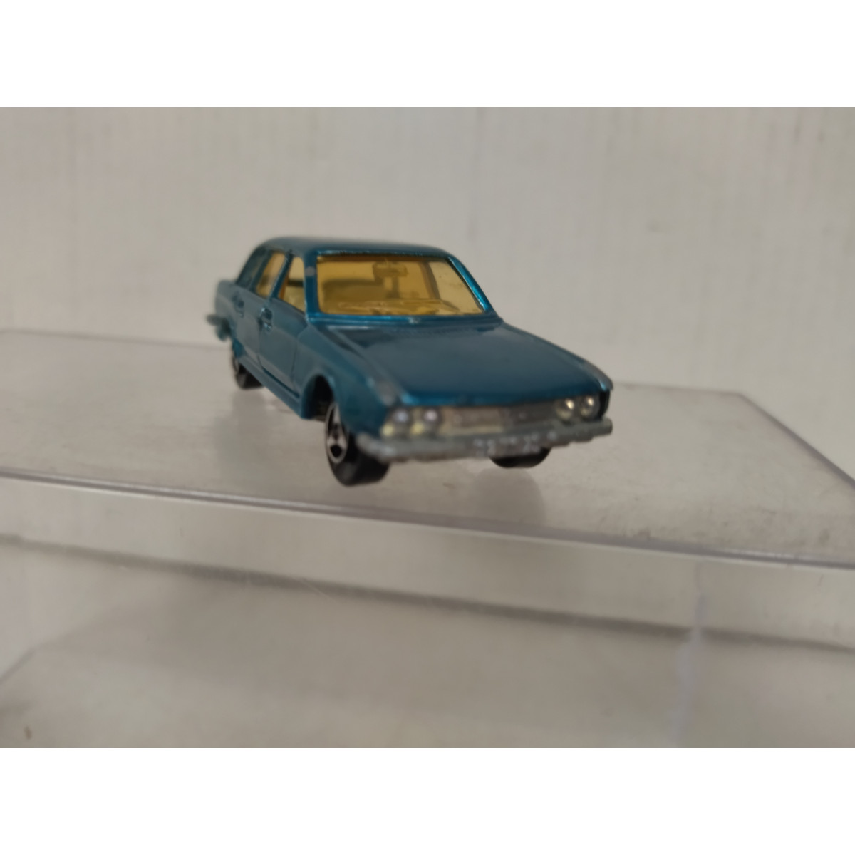 VOLKSWAGEN K70 BLUE 1:60/apx 1:64 MAJORETTE 210 NO BOX - BCN STOCK