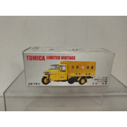 DAIHATSU CO 10T TYPE NIPPON EXPRESS 1:64 TOMICA LIMITED VINTAGE LV-12B