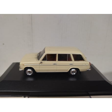 SEAT 1430 FD FAMILIAR 1969 BEIGE 1:43 ALTAYA IXO CAJA NO ORIGINAL DEFECT/PINTURA