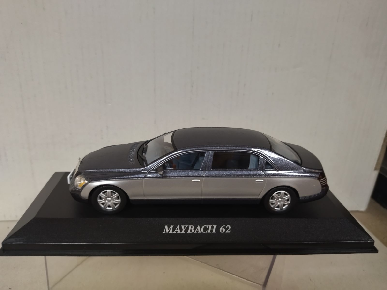 MAYBACH 62 2003 1:43 ALTAYA IXO - BCN STOCK CARS
