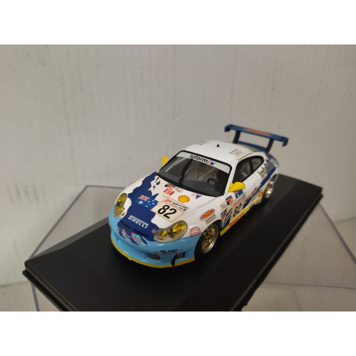 Miniature Porsche 911 GT3 R2000 Jarier 1:43 High Speed - Occasion, Boîte Abîmée