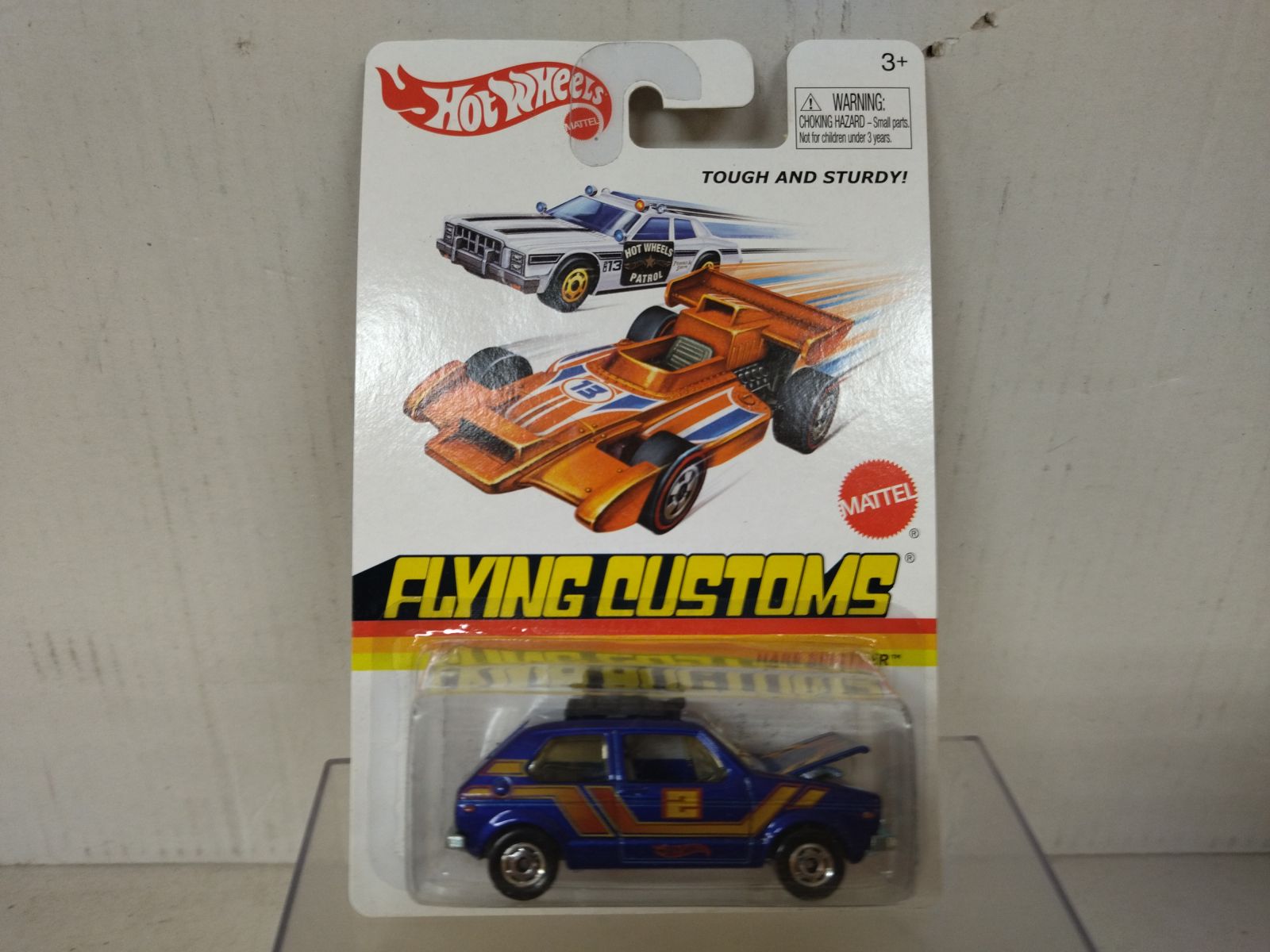 VOLKSWAGEN GOLF FLYING CUSTOMS 1:64 HOT WHEELS BCN STOCK CARS