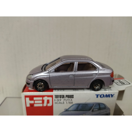 TOYOTA PRIUS 5-DOOR 1:58/apx 1:64 TOMICA 86