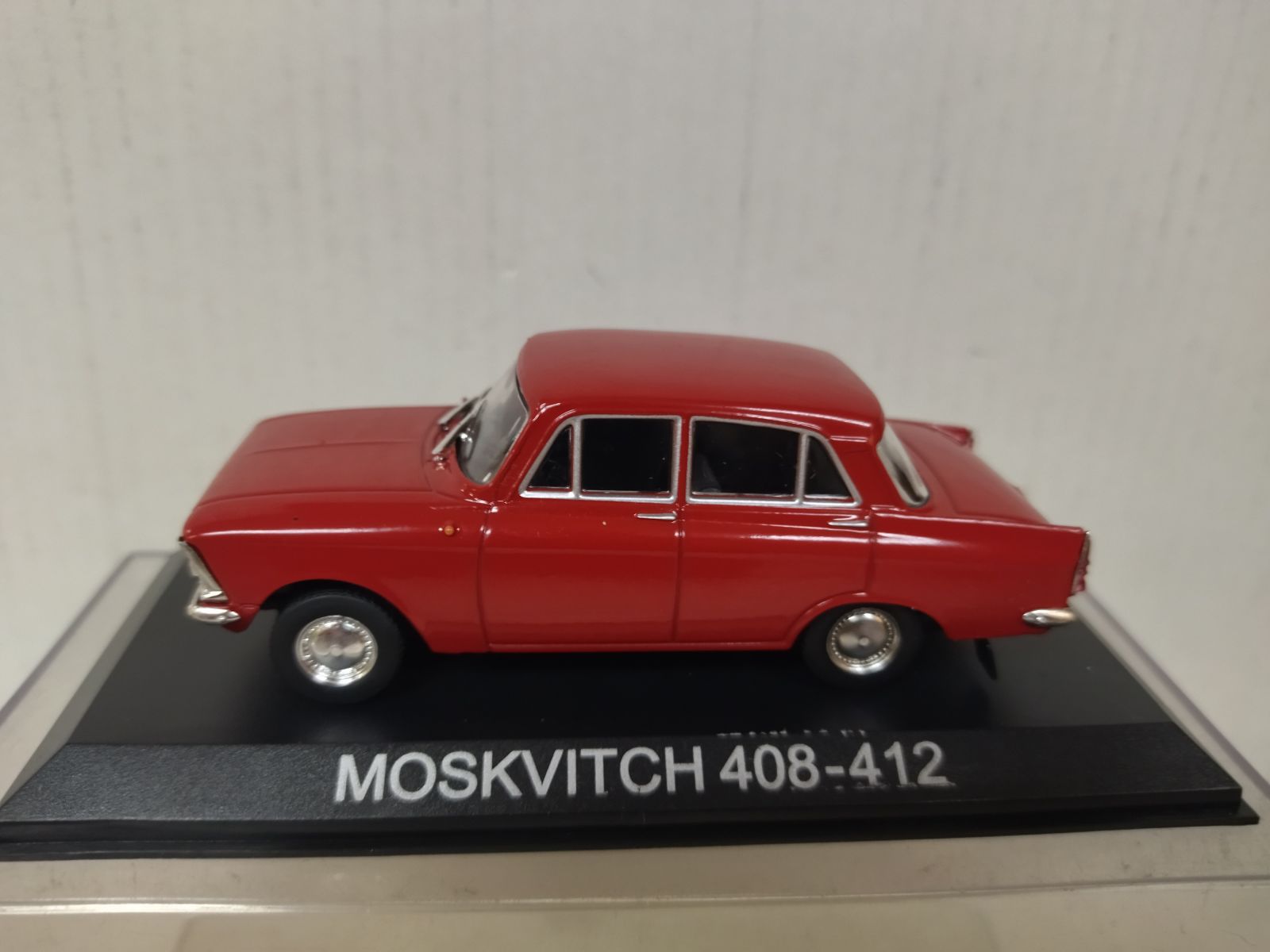 Macheta Moskvitch 412 Export 1972 - Masini de Legenda DeAgostini 1/43