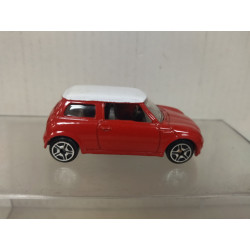 MINI COOPER 2001 RED/WHITE apx 1:64 KIDCONNECTION TURBOS