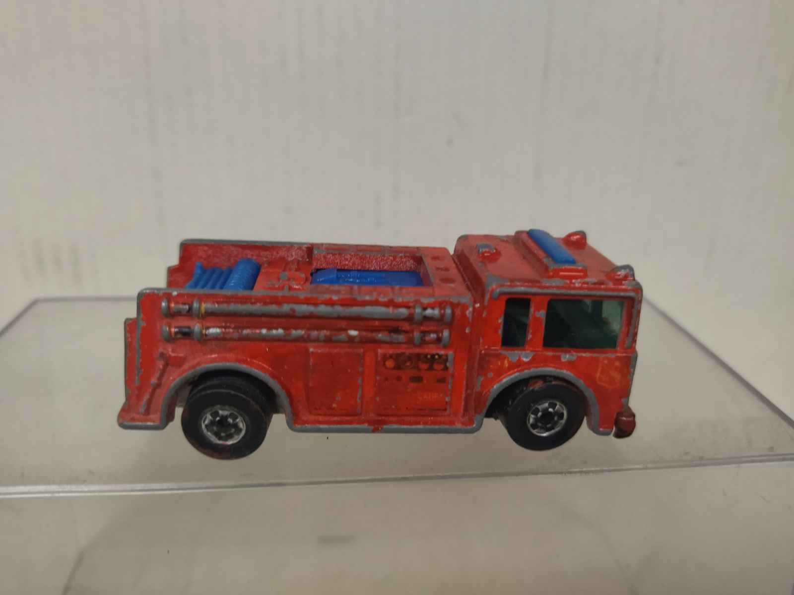 FIRE EATER SQUAD SERIES (2) 1:64 HOT WHEELS MALAYSIA NO BOX