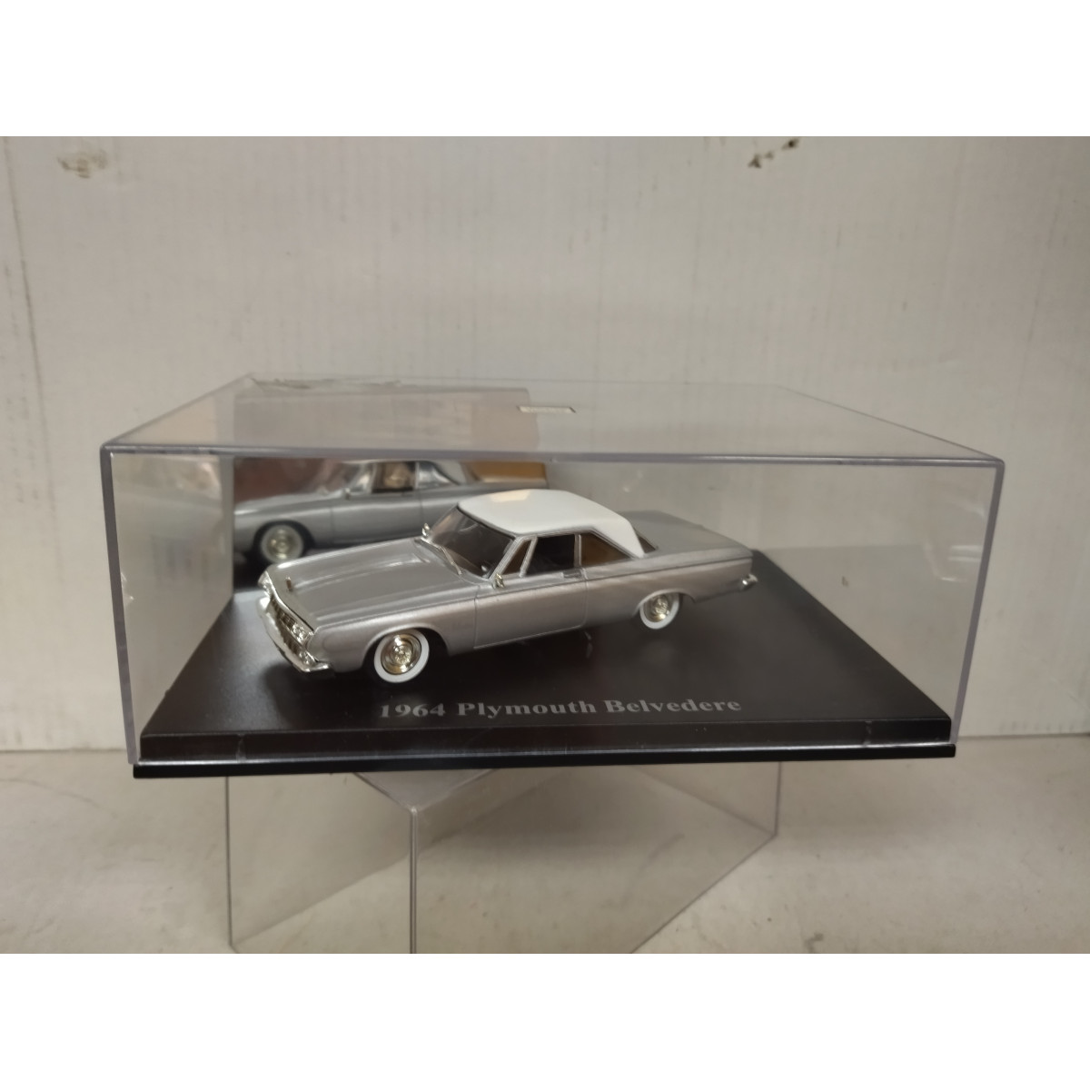 ★配送可能★　ユニバーサルホビーズ製　Plymouth Belvedere 1964 Amazon | 1/43 プリムス ベルベディア 1964年 RED PLYMOUTH BELVEDERE