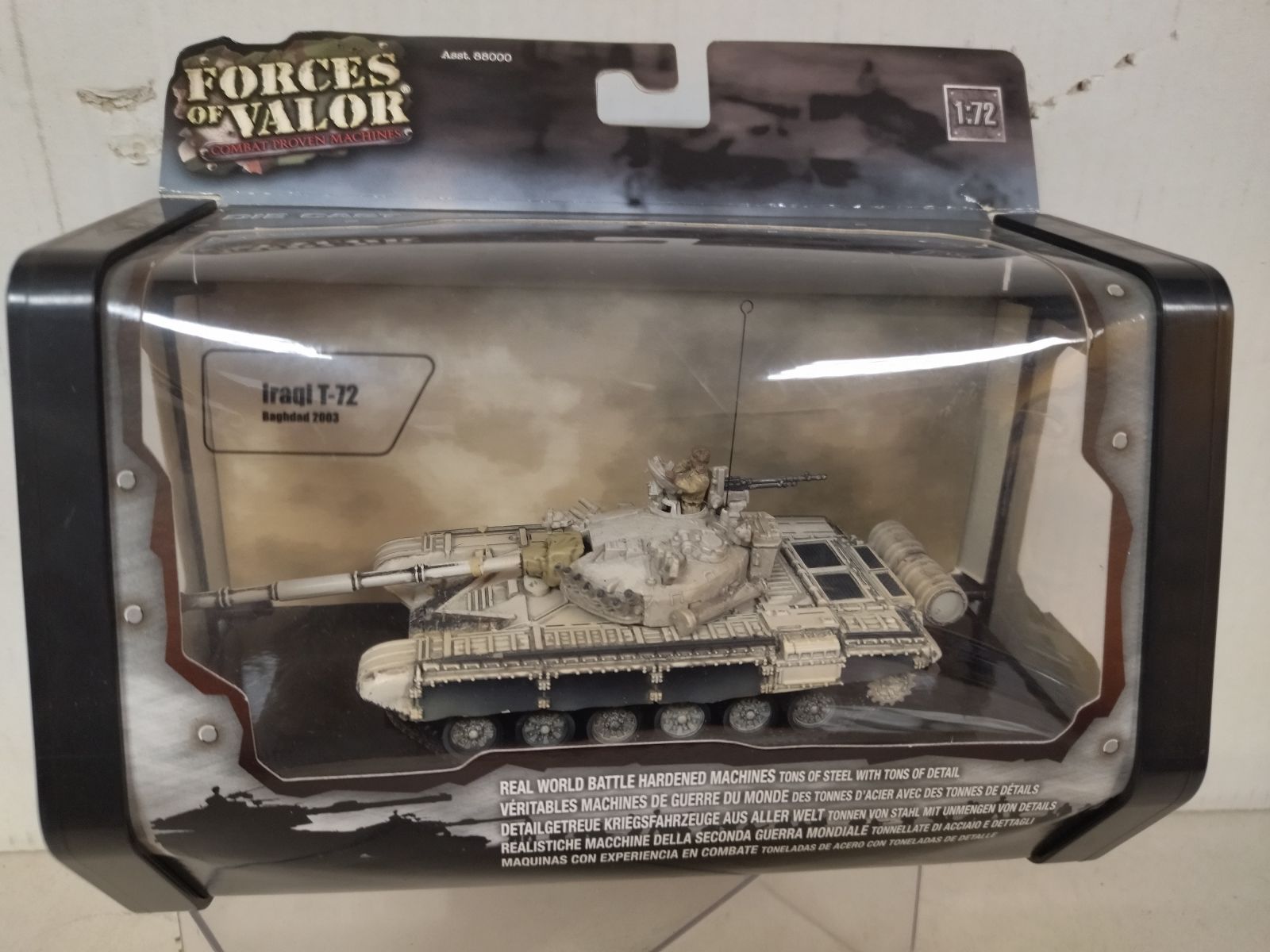 T-72 2003 IRAQ WAR 1:72 FORCES OF VALOR - BCN STOCK CARS