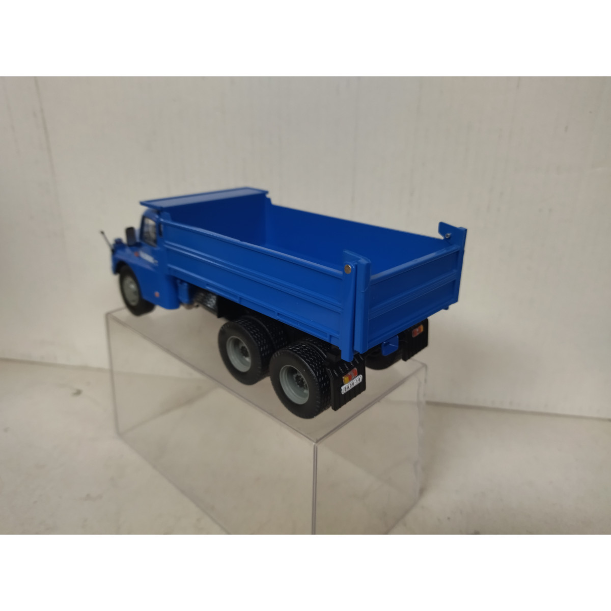 TATRA CAMION SHELTER KIMMERIA/ RBK43 METAL 1/43 HAND MADE