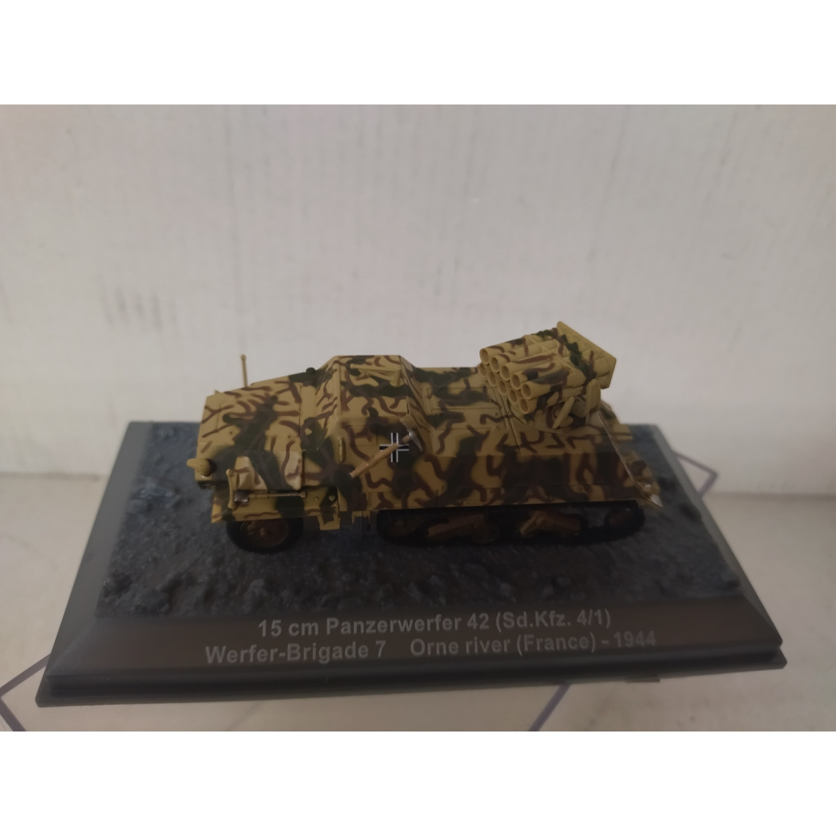Sd.Kfz.4/1 Panzerwerfer 42 (PzW42 Early, 15cm) Roden 712