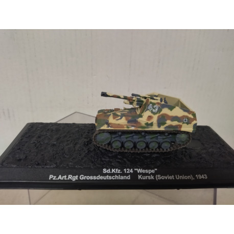 Sd.kfz.124 WESPE 1943 GROSSDEUTSCHLAND KURSK WW 2 1:72 ALTAYA IXO