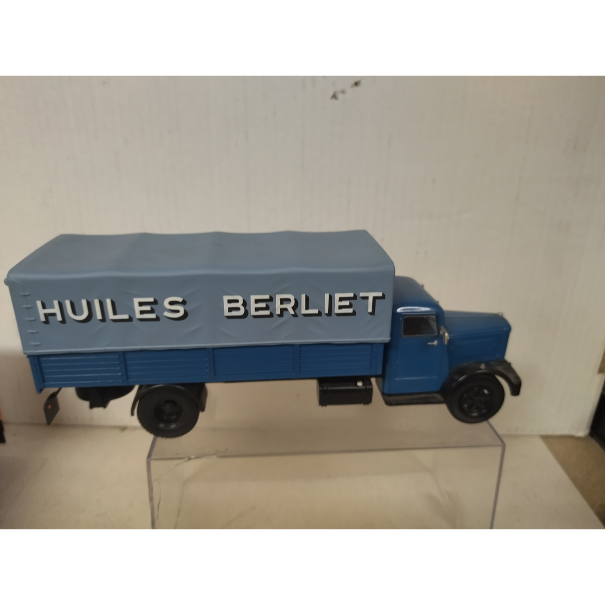 1/43 COLLECTION BERLIET N°66 GDR 7 W Camion TRANSPORTS RICHAUD FRANCOIS HACHETTE EUR 14,99 - FR