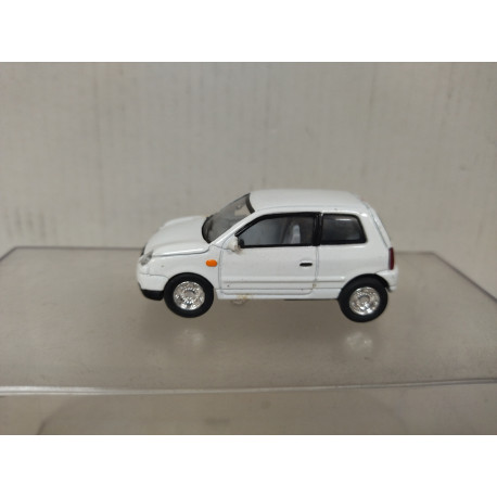 Voiture Miniature Ford Ka Kinsmart 1:64 - Argentée, Pullback (à Ressort), Neuve, Modèle Rare