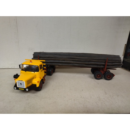 Camion Berliet TBH280 Fardier Porte-grumes - Altaya LE2244 IXO 1/43