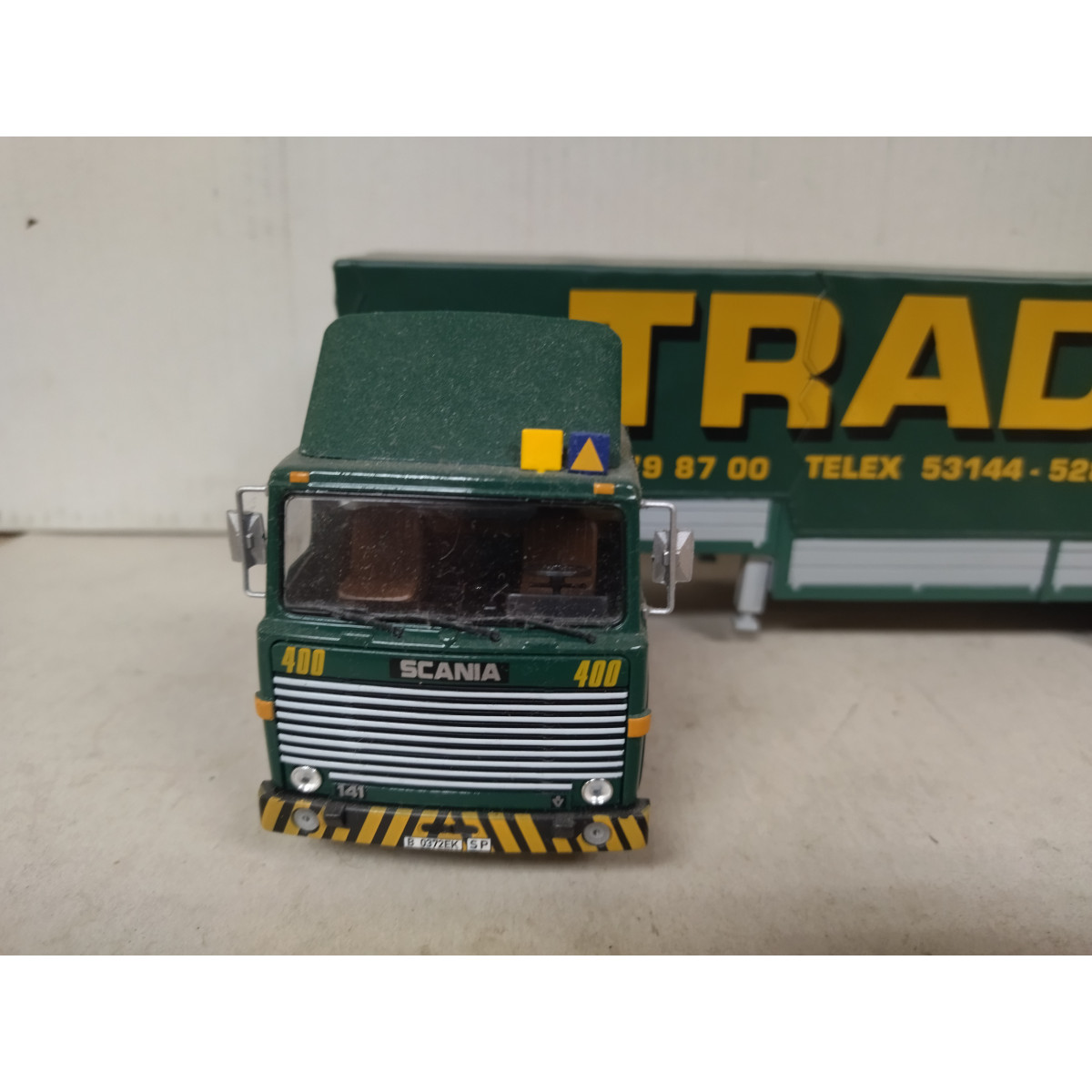 IXO Models Anhänger Autotrailer Silber IXOTRL004-S