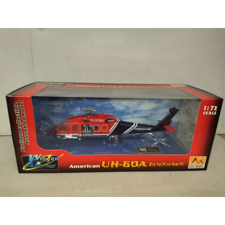 SIKORSKY UH-60 A AMERICAN N137BH FIREHAWK HELICOPTER 1:72 EASY MODEL