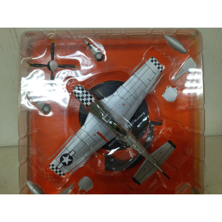 NORTH AMERICAN P-51D MUSTANG USA WW 2 AIR COMBAT 1:72 DeAGOSTINI IXO
