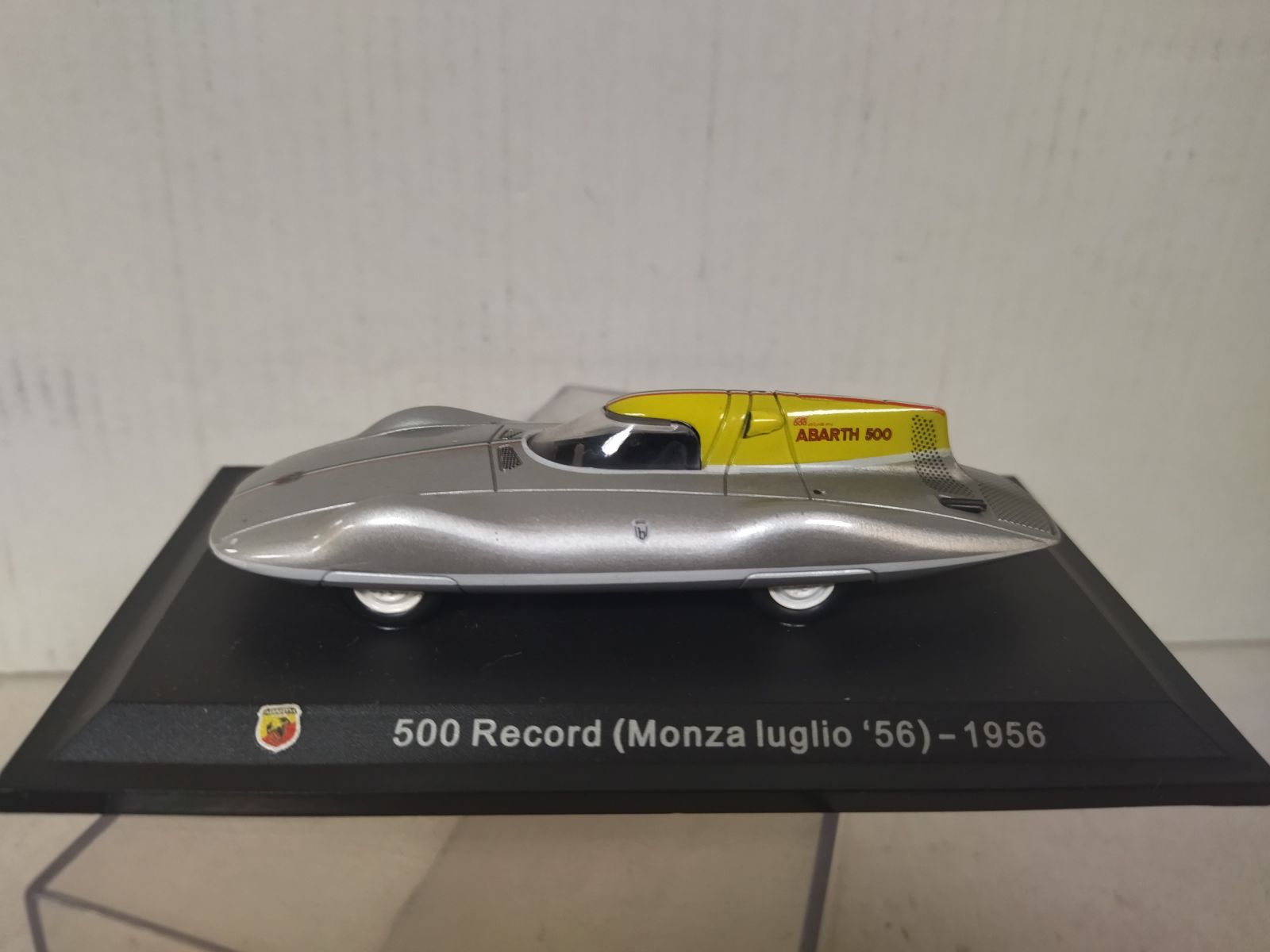 Fichier:1960 Fiat Abarth 850 Record Monza, ont left.jpg - Wikipédia