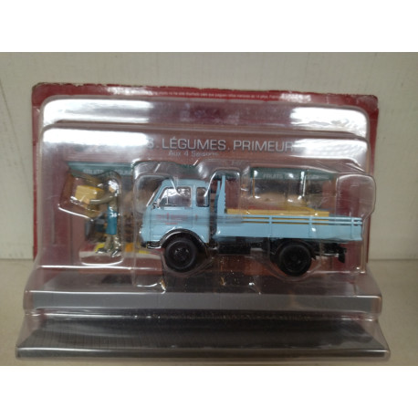 UNIC 20C PLATEAU + DIORAMA FRUITS LEGUMES + FIGURE 1:43 ALTAYA IXO