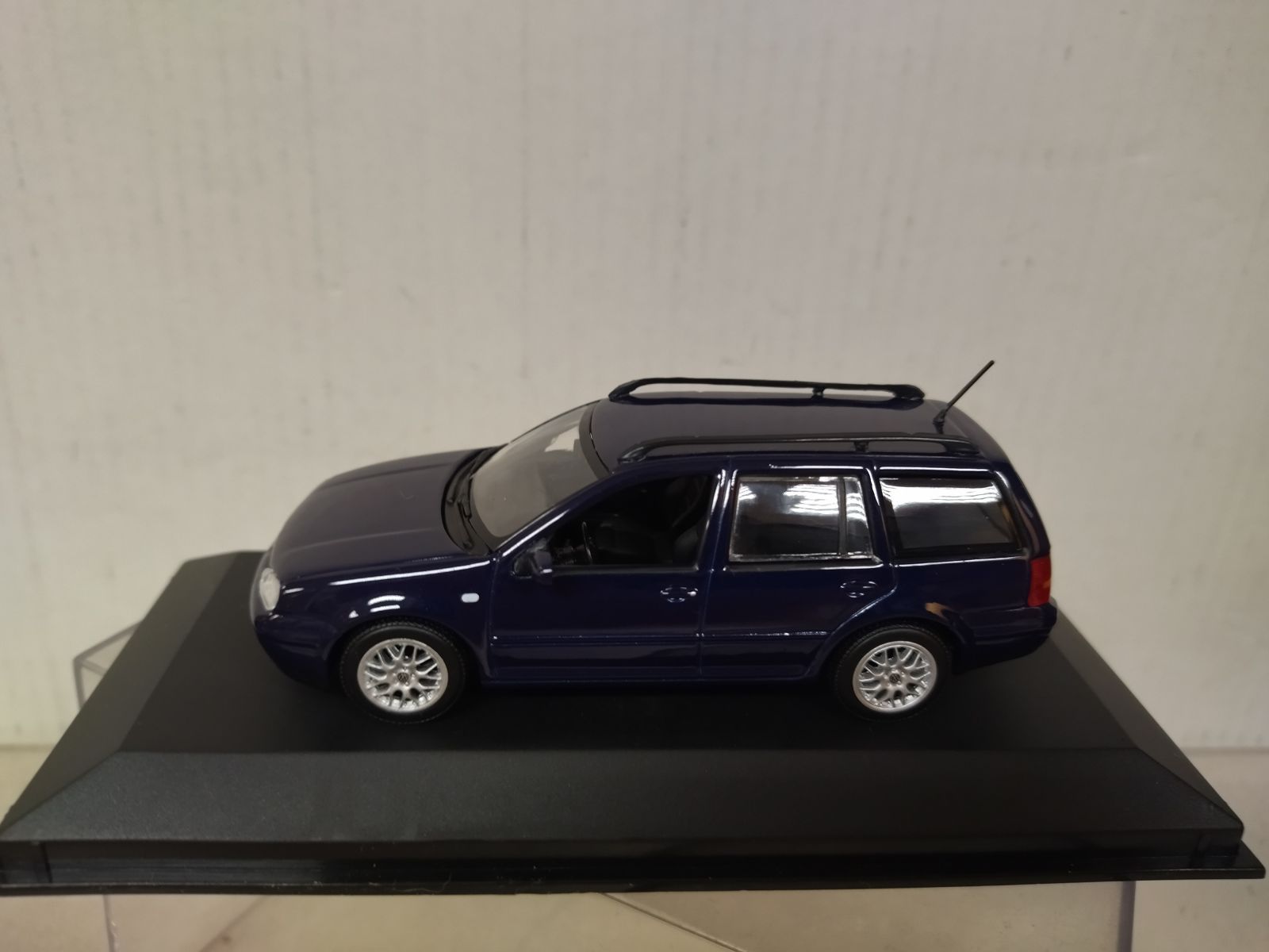 Minichamps VW GOLF IV VARIANT ミニチャンプ Minichamps VW GOLF IV