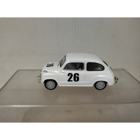 SEAT 600 1958 RALLY n26 1:43 SALVAT SOLIDO NO BOX