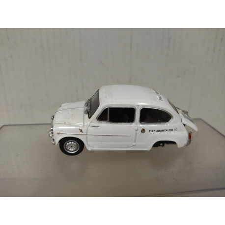 FIAT ABARTH 850 TC 1963 (SEAT 600) 1:43 SALVAT SOLIDO NO BOX DEFECTUOSO/V FOTO