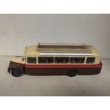 CITROEN TYPE 46 DP UAD 1955 PARIS AUTOBUS & AUTOCARES 1:43 HACHETTE IXO NO BOX
