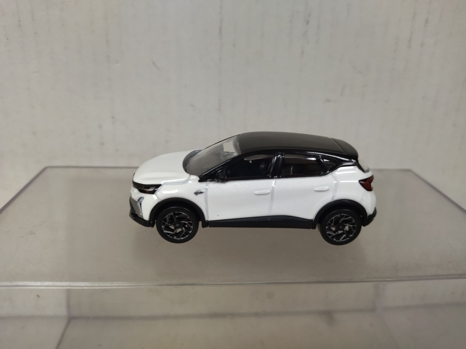 Renault Captur 1.6 E-Tech full hybrid 145 esprit Alpine Demo | Van Mossel Automotive Group