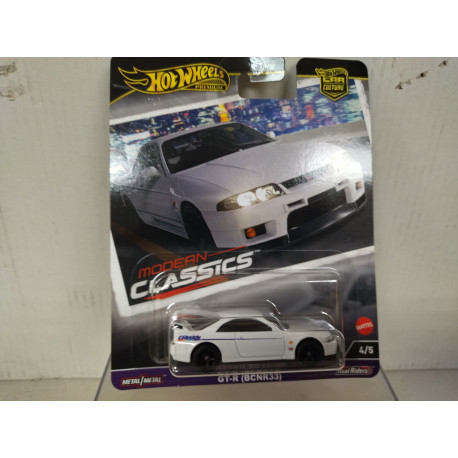 NISSAN SKYLINE GT-R BCNR33 WHITE MODERN CLASSICS 1:64 HOT WHEELS PREMIUM