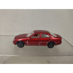MERCEDES-BENZ S-CLASS RED 1:60/apx 1:64 WELLY NO BOX PINTURA MAL