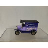 FORD MODEL T VAN CADBURY´S ECLAIRS apx 1:76 LLEDO NO BOX