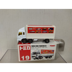 MITSUBISHI FUSO TRUCK WING TRANSPORTER 1:102/apx 1:64 TOMICA19
