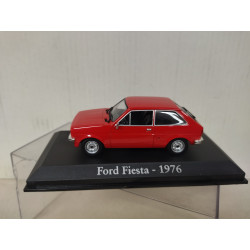 FORD FIESTA 1976 RED 1:43 RBA IXO HARD BOX