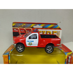 FIRE TEAM PICKUP EMERGENCY 1:38 ? DIECAST TOY