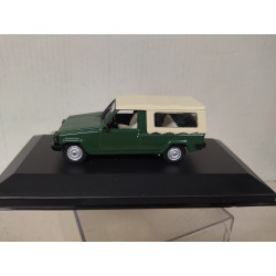 RENAULT 4 1983 MAVA-FARMA 1:43 HACHETTE IXO CAJA NO ORIGINAL