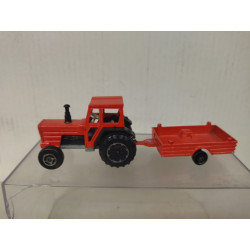 TRACTOR ROJO + REMOLQUE 1:65/apx 1:64 MAJORETTE 208 NO BOX